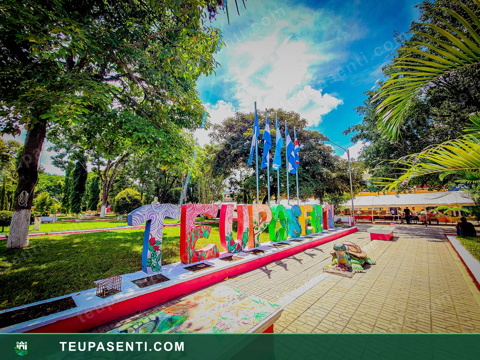 Fotografía de Teupasenti por Zasky Murillo